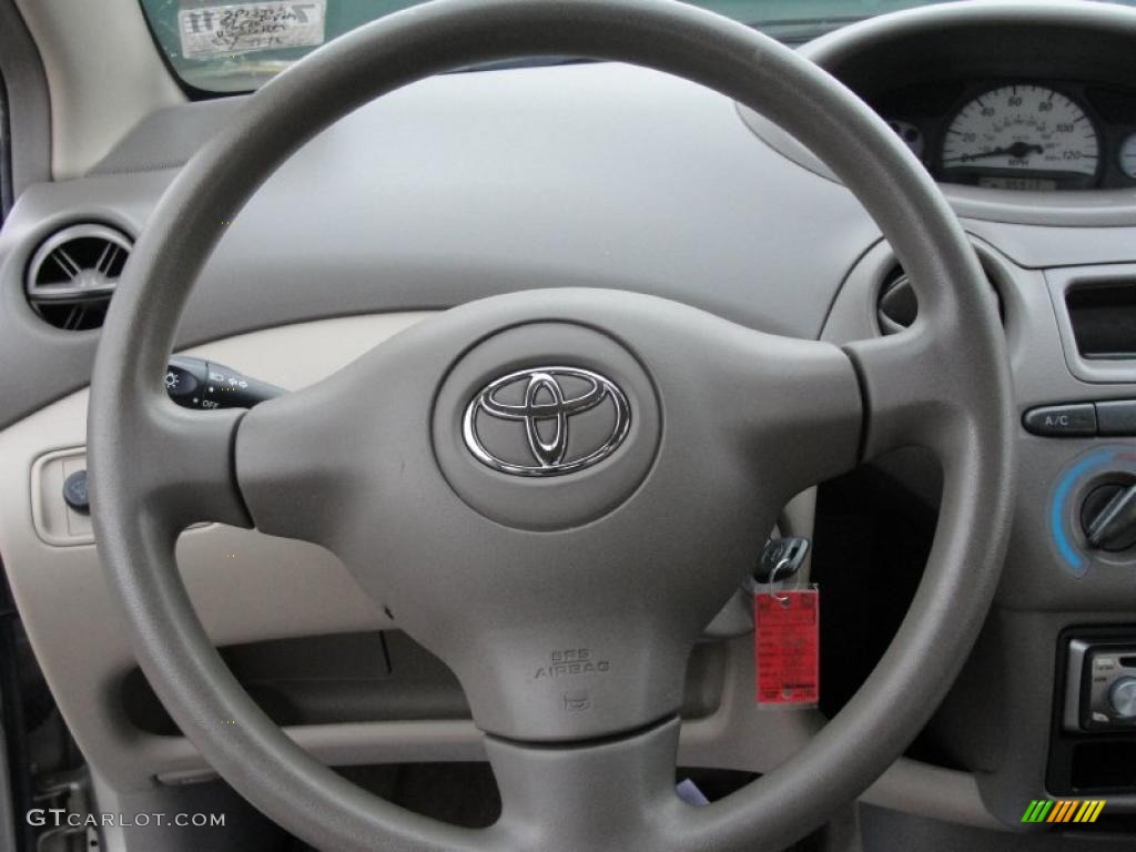 2003 ECHO Sedan - Silver Streak Mica / Shadow Gray photo #39