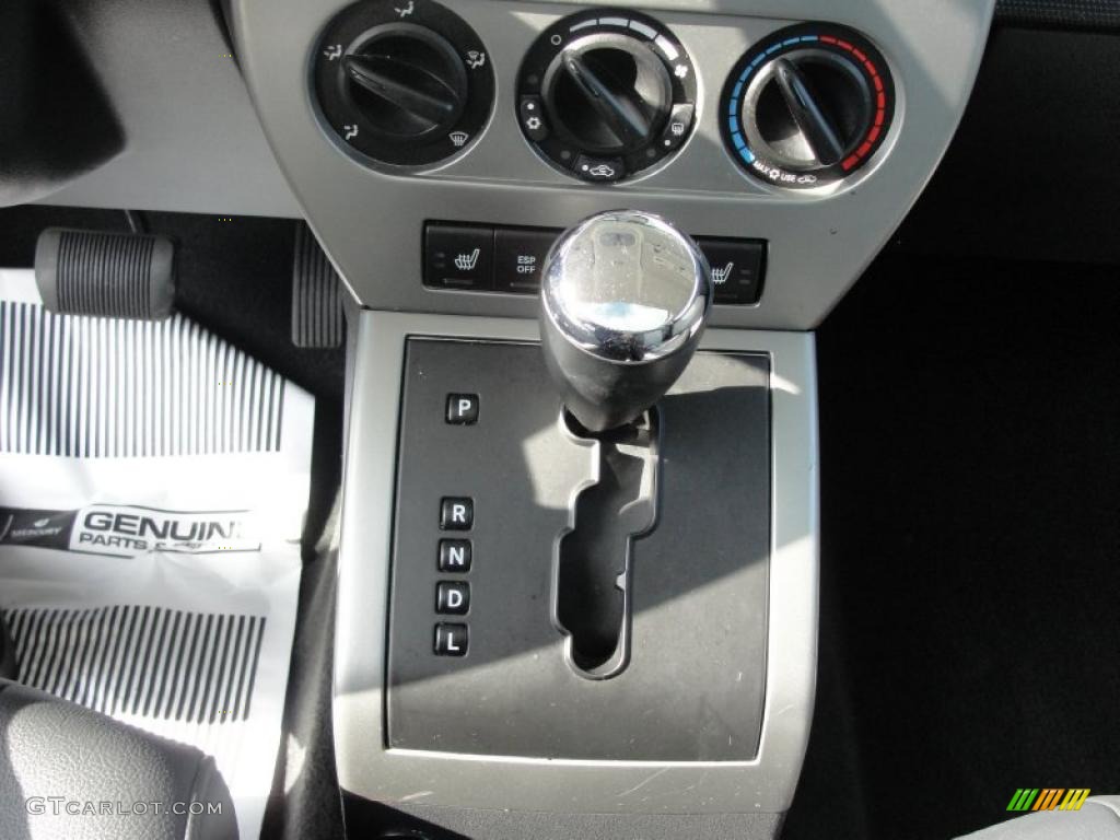2007 Jeep Patriot Limited Transmission Photos