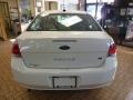 White Suede - Focus SE Sedan Photo No. 3