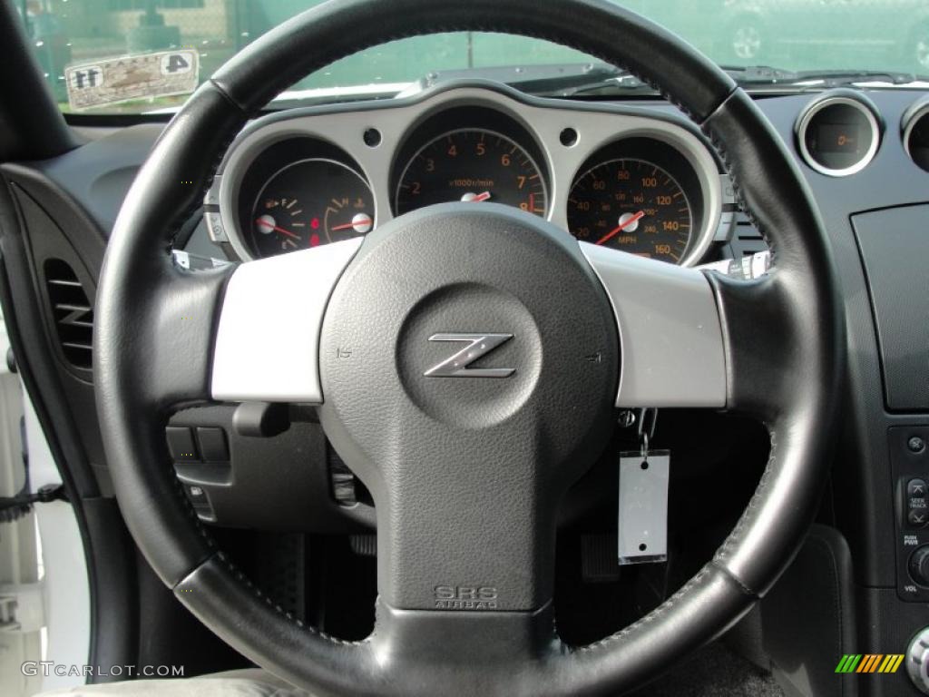 2007 Nissan 350Z Coupe Steering Wheel Photos
