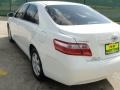 Super White - Camry LE Photo No. 5
