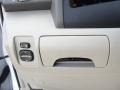 Super White - Camry LE Photo No. 43