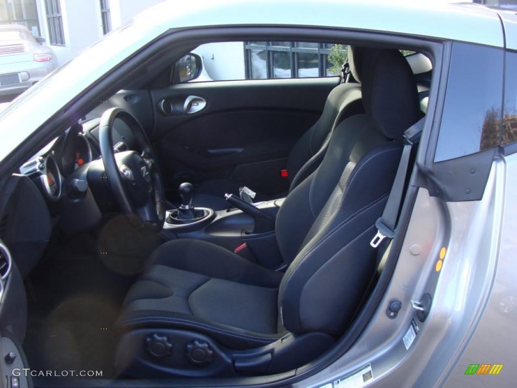 Black Cloth Interior 2009 Nissan 370Z Sport Coupe Photo #42510631