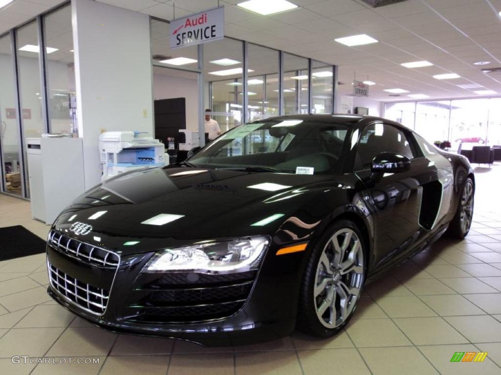 2011 R8 5.2 FSI quattro - Phantom Black Pearl Effect / Black Fine Nappa Leather photo #1