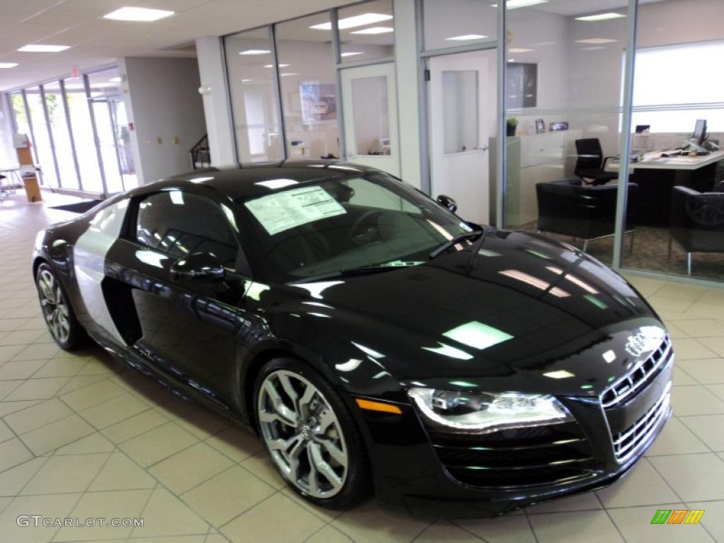 2011 R8 5.2 FSI quattro - Phantom Black Pearl Effect / Black Fine Nappa Leather photo #5