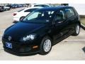 Black - Golf 4 Door Photo No. 3
