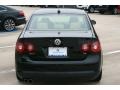 Black - Jetta SE Sedan Photo No. 6