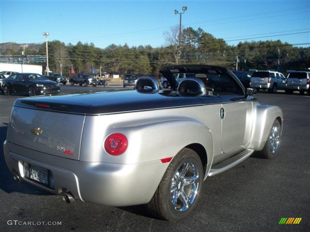 Smokin' Asphalt/Ricochet Silver Metallic 2006 Chevrolet SSR Standard SSR Model Exterior Photo #42515952
