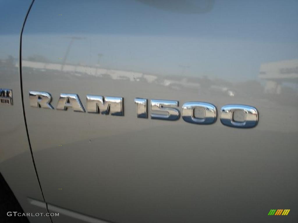 2011 Ram 1500 ST Quad Cab - White Gold / Dark Slate Gray/Medium Graystone photo #16