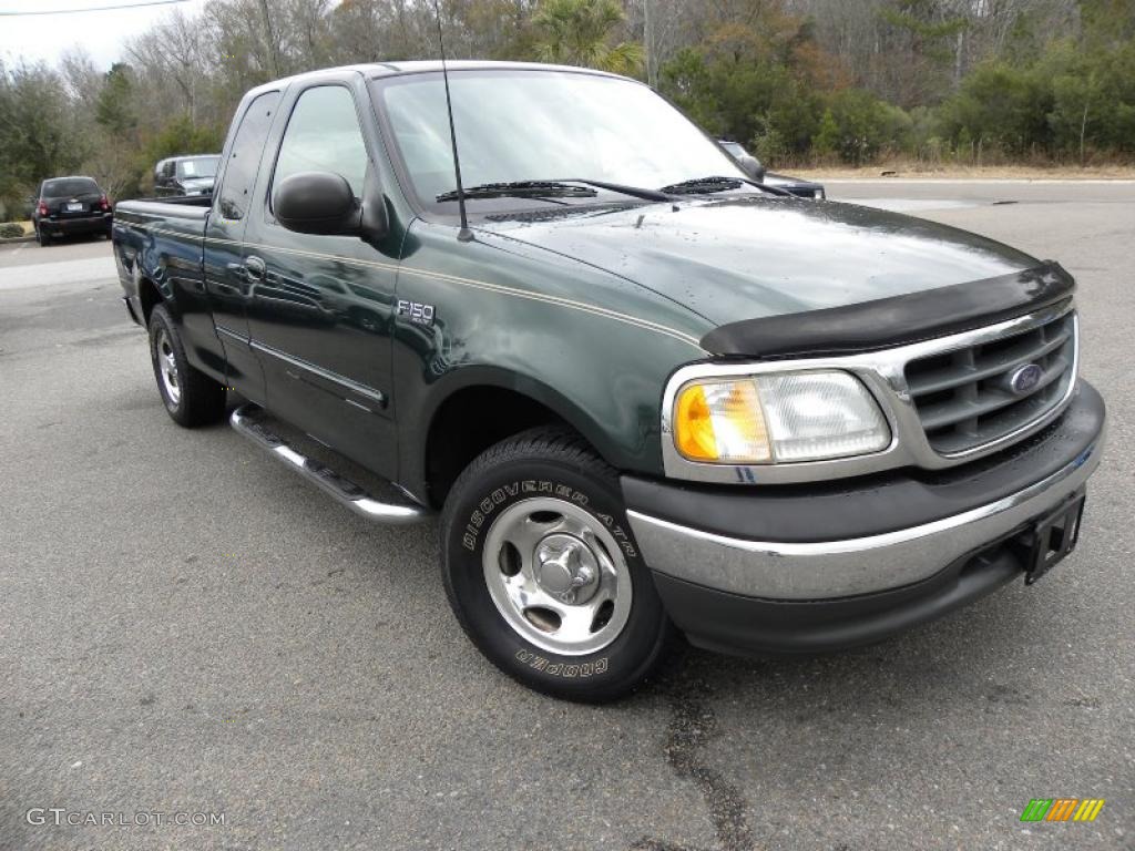 Dark Highland Green Metallic Ford F150