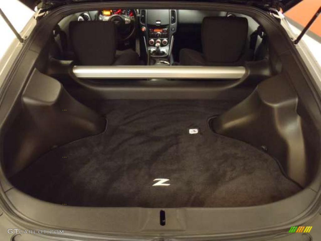 2009 Nissan 370Z NISMO Coupe Trunk Photo #42519801