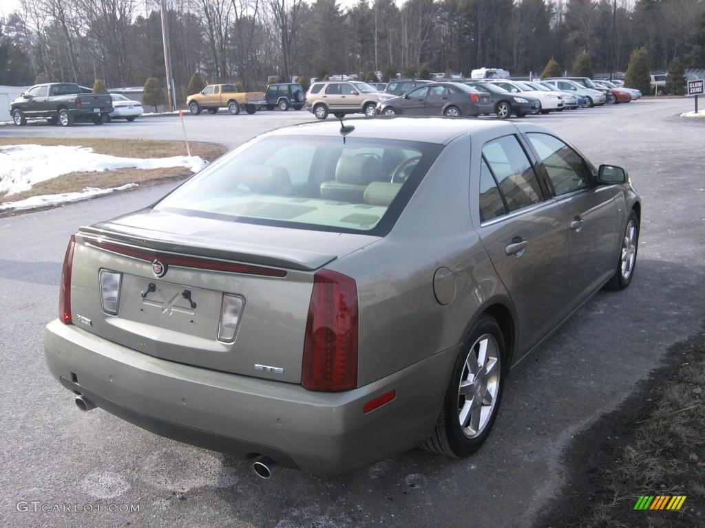 2005 STS V8 - Silver Green / Cashmere photo #6