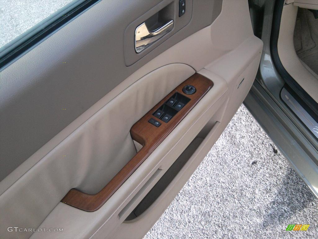 2005 STS V8 - Silver Green / Cashmere photo #9