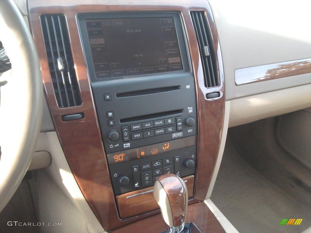 2005 STS V8 - Silver Green / Cashmere photo #12