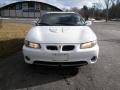 Arctic White - Grand Prix GT Sedan Photo No. 2
