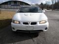 2001 Arctic White Pontiac Grand Prix GT Sedan  photo #2