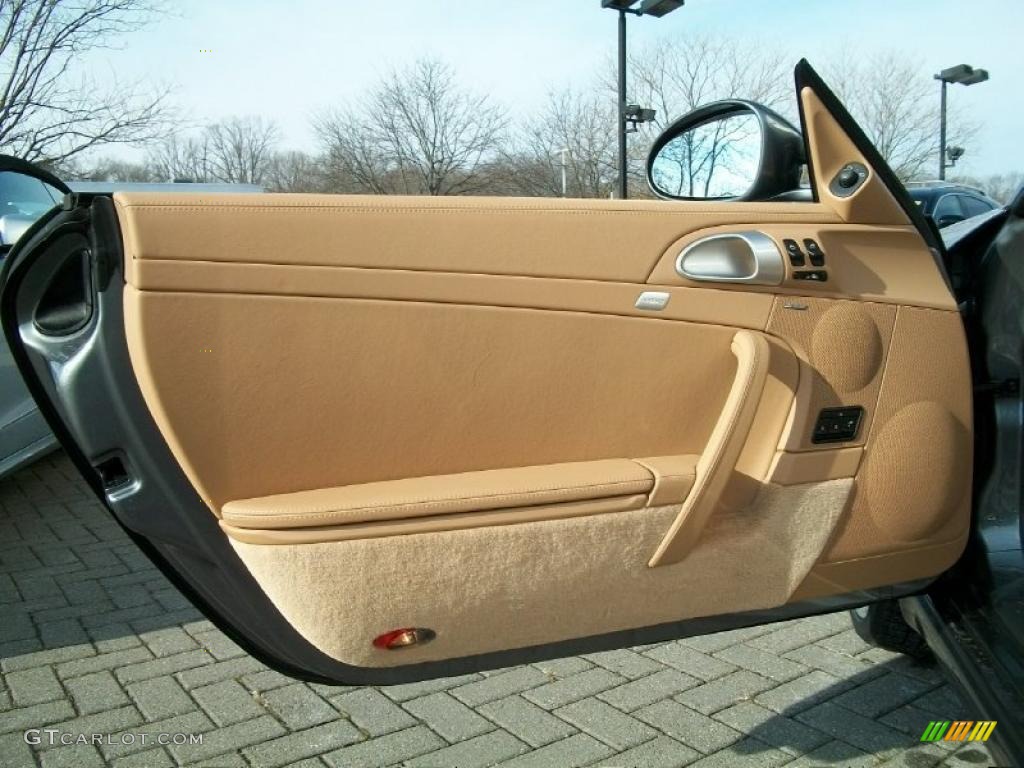 2011 Porsche 911 Carrera S Cabriolet Sand Beige Door Panel Photo #42525965