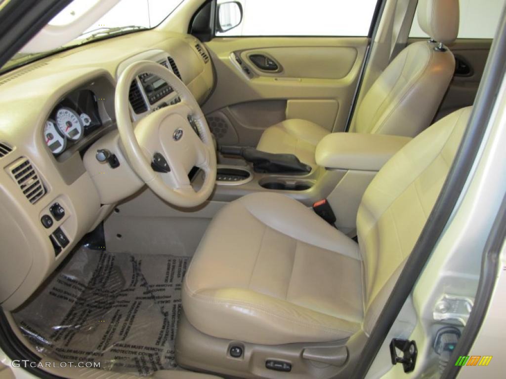 Medium/Dark Pebble Beige Interior 2005 Ford Escape Limited Photo #42528177