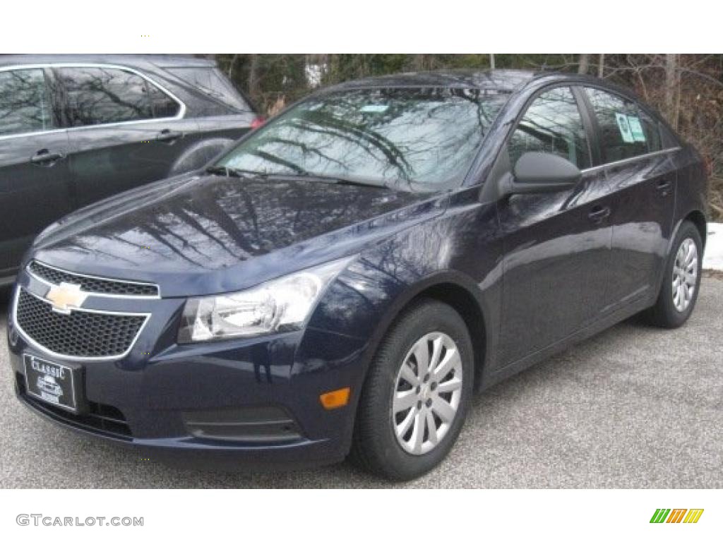 Imperial Blue Metallic Chevrolet Cruze