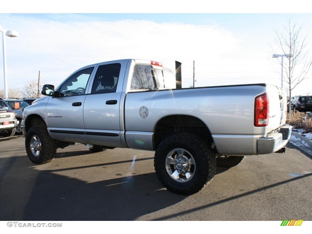 2005 Ram 2500 SLT Quad Cab 4x4 - Bright Silver Metallic / Dark Slate Gray photo #4