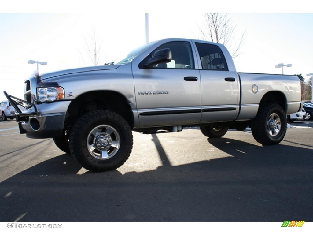 2005 Ram 2500 SLT Quad Cab 4x4 - Bright Silver Metallic / Dark Slate Gray photo #5