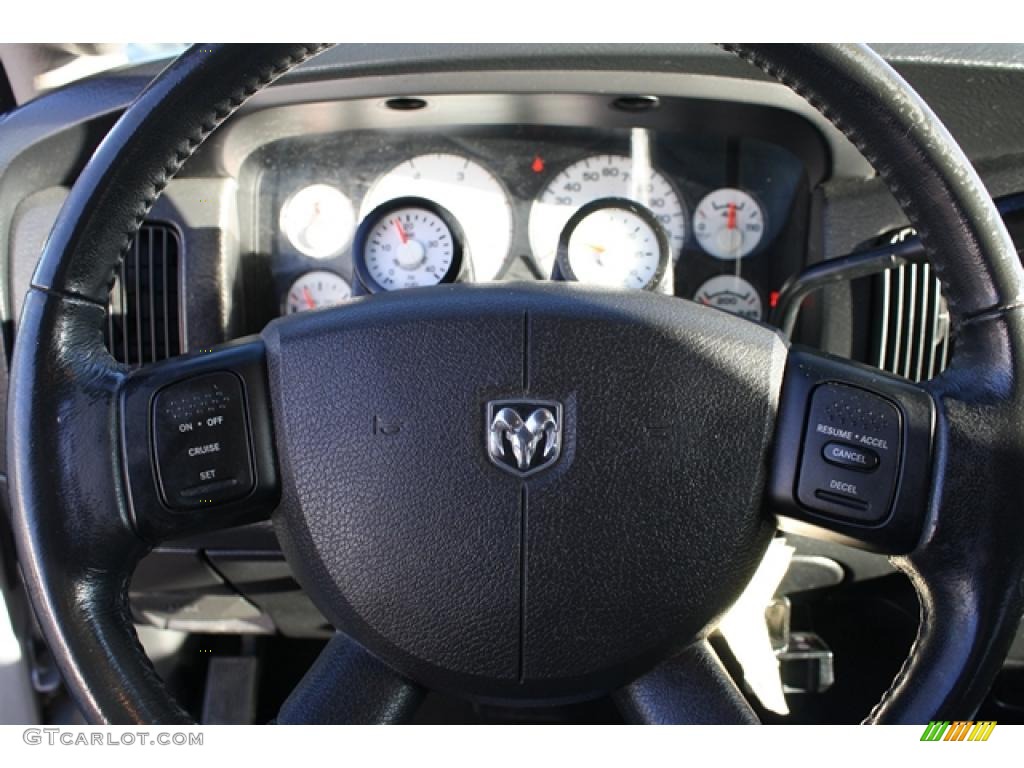 2005 Ram 2500 SLT Quad Cab 4x4 - Bright Silver Metallic / Dark Slate Gray photo #17