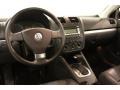 Black - Jetta SE Sedan Photo No. 8