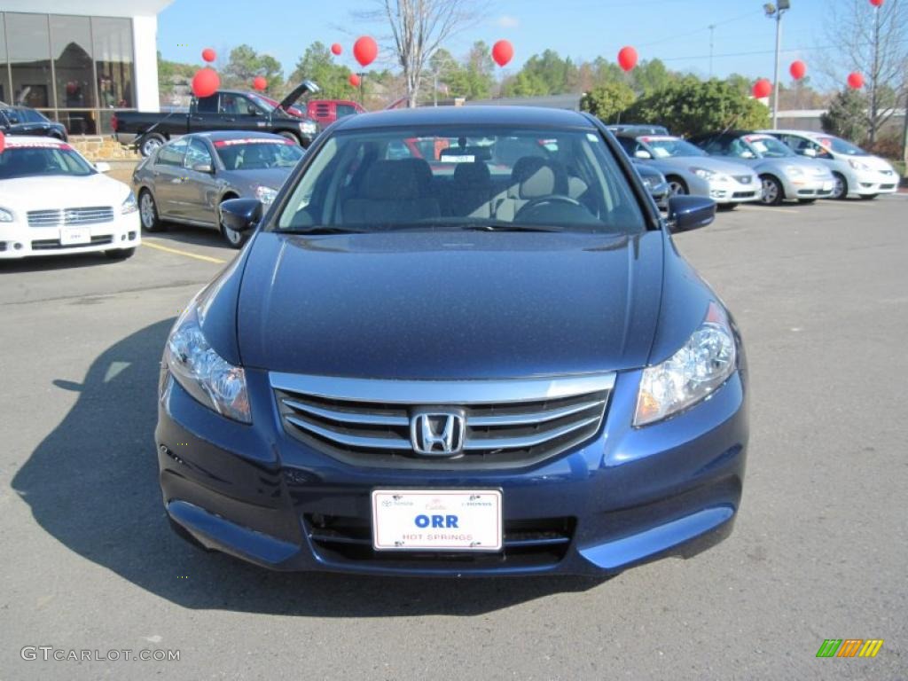 2011 Accord LX-P Sedan - Royal Blue Pearl / Gray photo #8