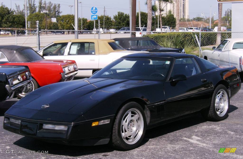 1990 Corvette Coupe - Black / Black photo #1