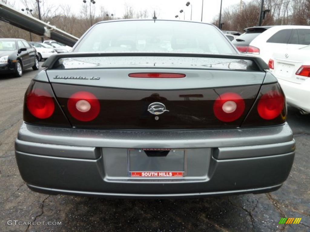 2005 Impala LS - Medium Gray Metallic / Medium Gray photo #3