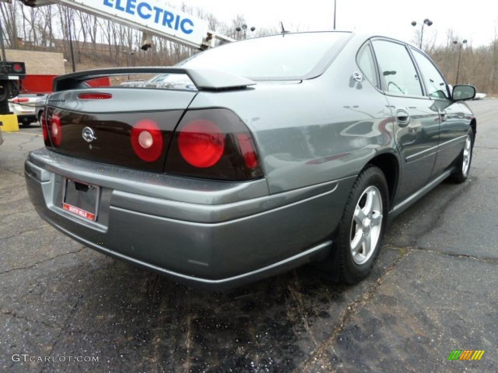 2005 Impala LS - Medium Gray Metallic / Medium Gray photo #4