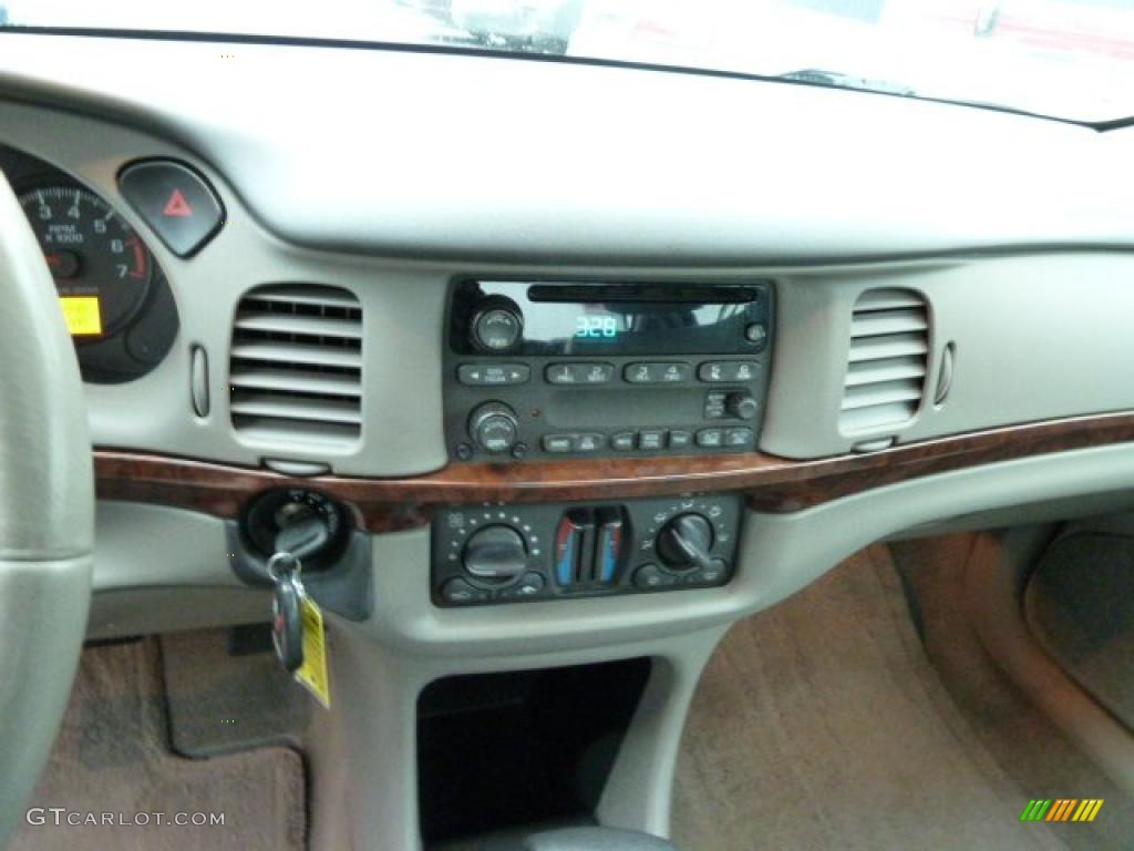 2005 Impala LS - Medium Gray Metallic / Medium Gray photo #13