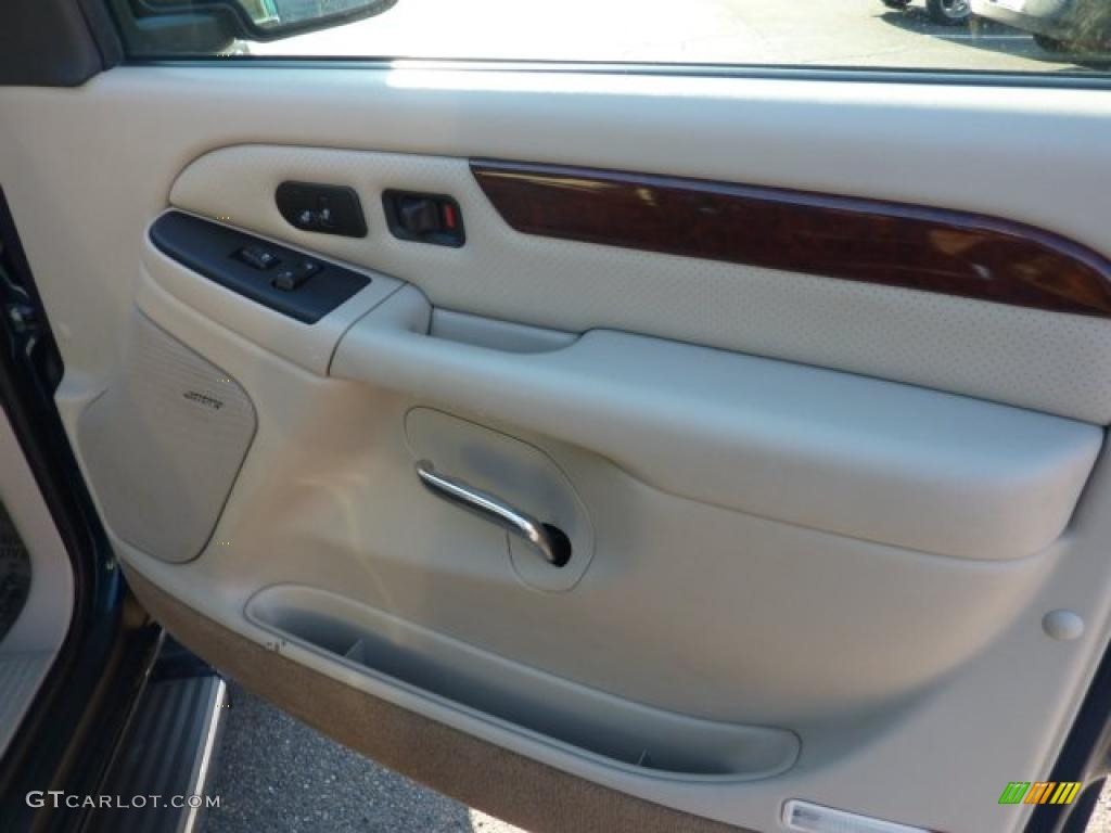 2005 Escalade EXT AWD - Rip Tide Blue / Pewter photo #16