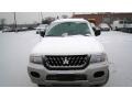 Summit White - Montero Sport XLS 4x4 Photo No. 2