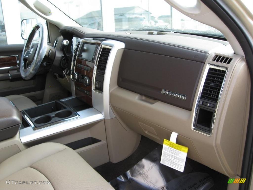2011 Dodge Ram 2500 HD Laramie Crew Cab 4x4 Light Pebble Beige/Bark Brown Dashboard Photo #42540421