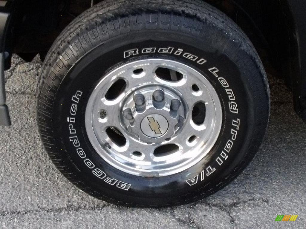 2001 Chevrolet Suburban 2500 LT 4x4 Wheel Photo #42543205