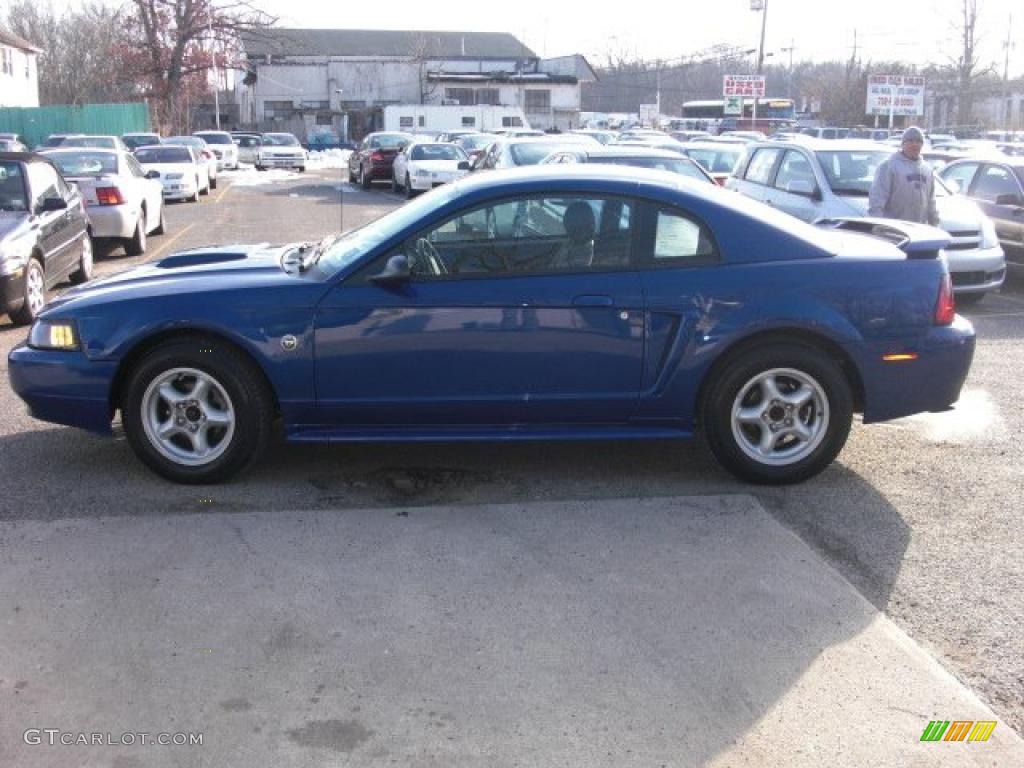 2004 Mustang V6 Coupe - Sonic Blue Metallic / Dark Charcoal photo #8