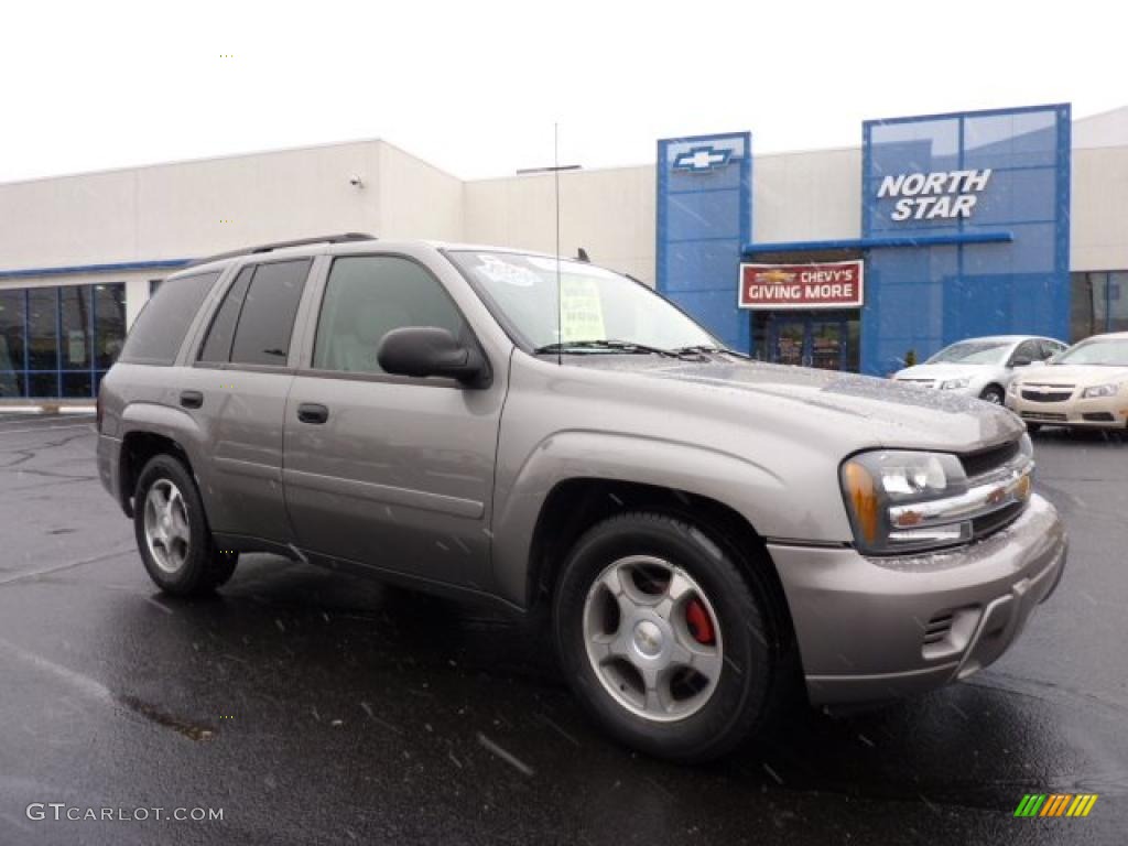 Graphite Metallic Chevrolet TrailBlazer