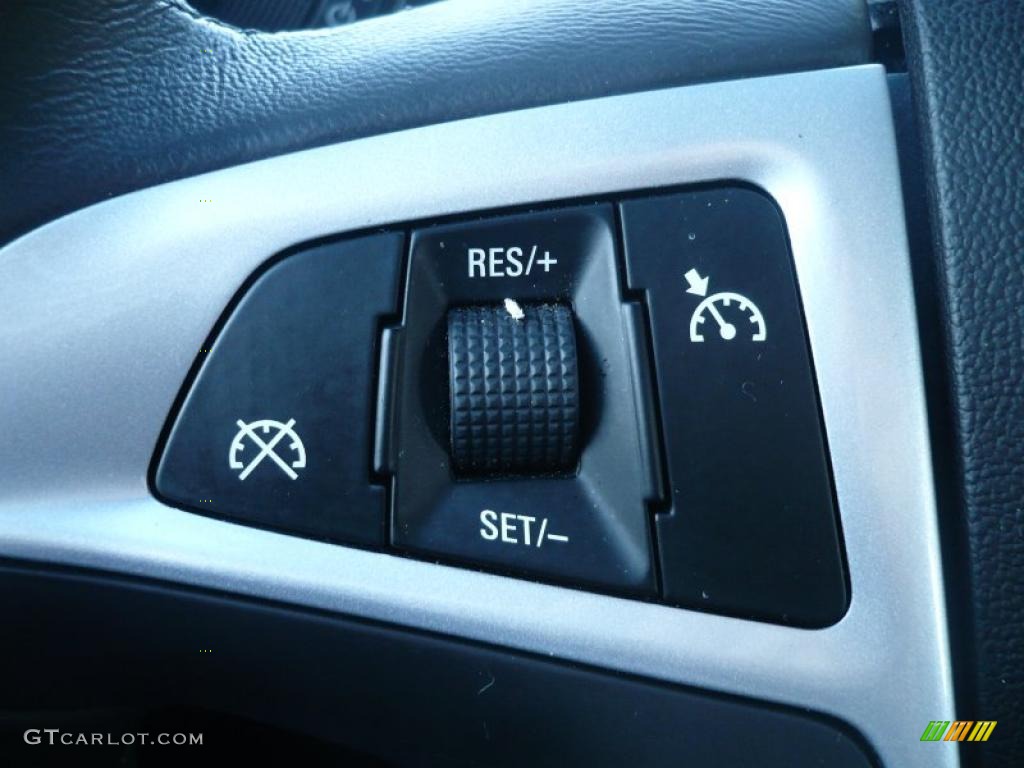 2010 GMC Terrain SLE AWD Controls Photo #42551153