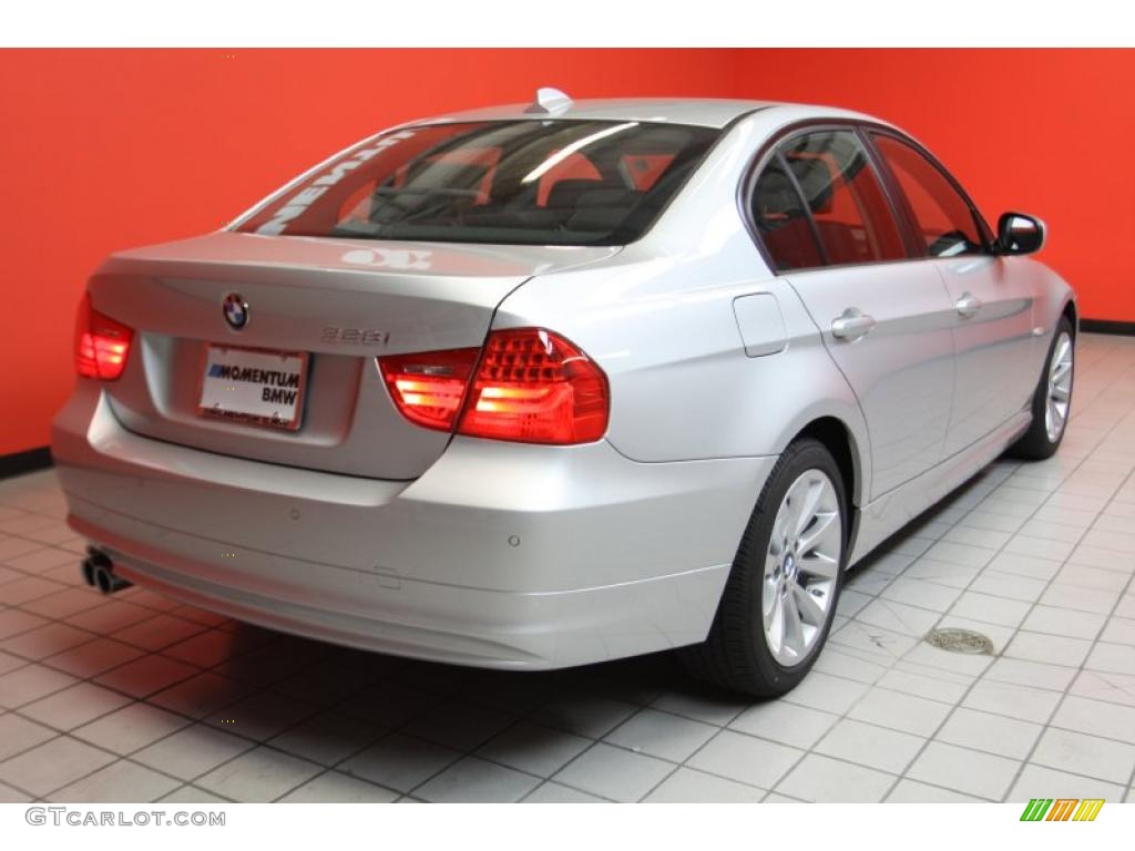 2011 3 Series 328i Sedan - Titanium Silver Metallic / Black photo #3
