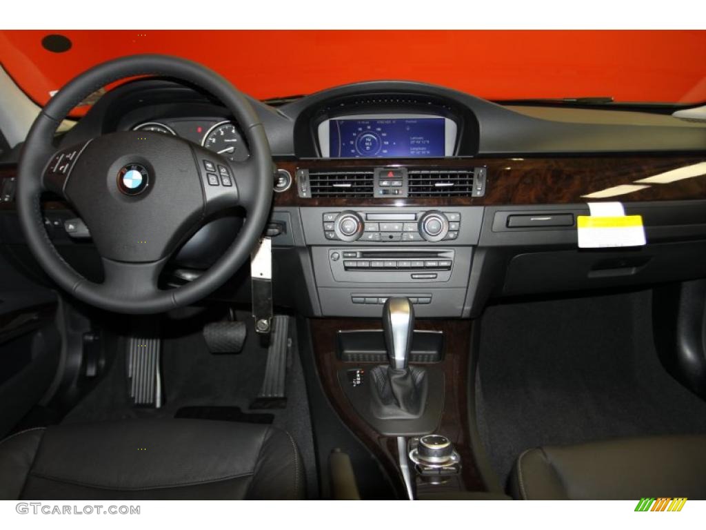 2011 3 Series 328i Sedan - Titanium Silver Metallic / Black photo #5
