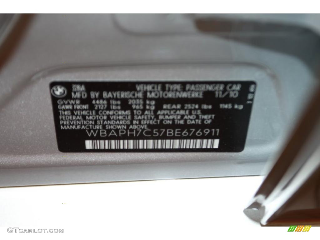 2011 3 Series 328i Sedan - Titanium Silver Metallic / Black photo #6