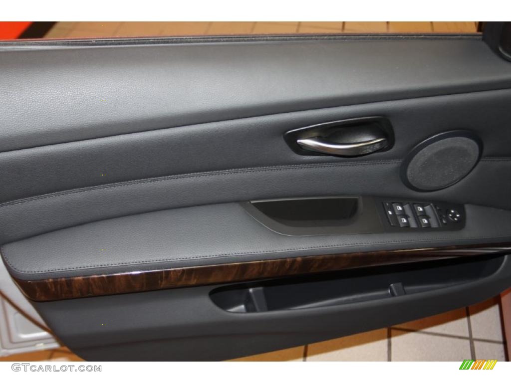 2011 3 Series 328i Sedan - Titanium Silver Metallic / Black photo #7