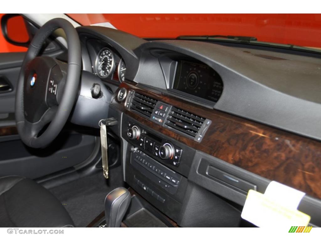 2011 3 Series 328i Sedan - Titanium Silver Metallic / Black photo #14