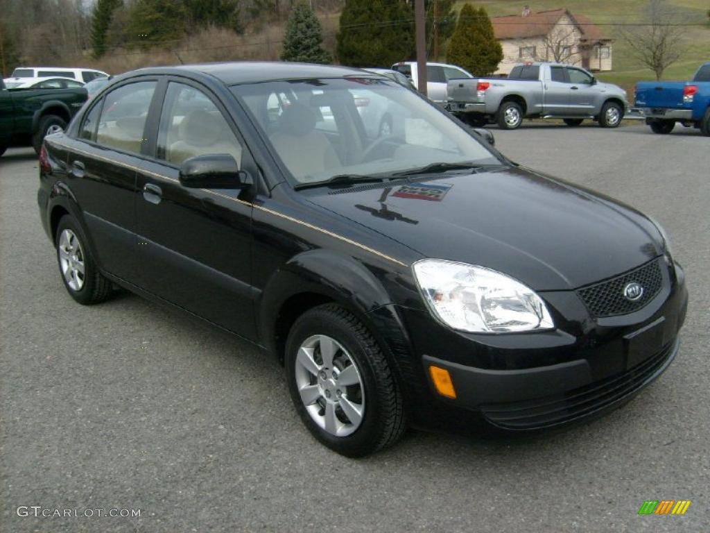 2007 Rio LX Sedan - Black / Beige photo #1