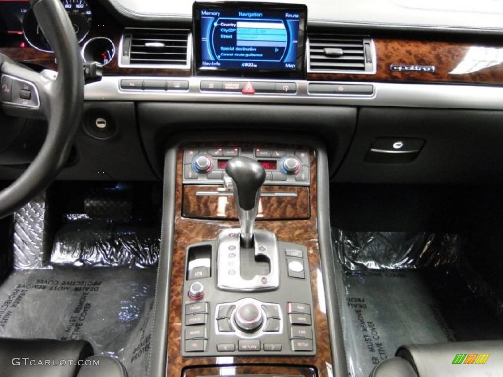 2008 Audi S8 5.2 quattro Controls Photo #42557797