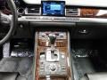 2008 Audi S8 5.2 quattro Controls