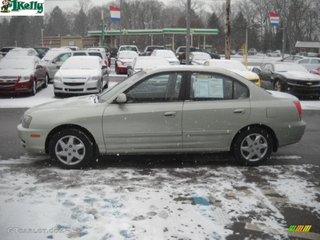 2004 Elantra GLS Sedan - Sea Shell Green / Beige photo #6