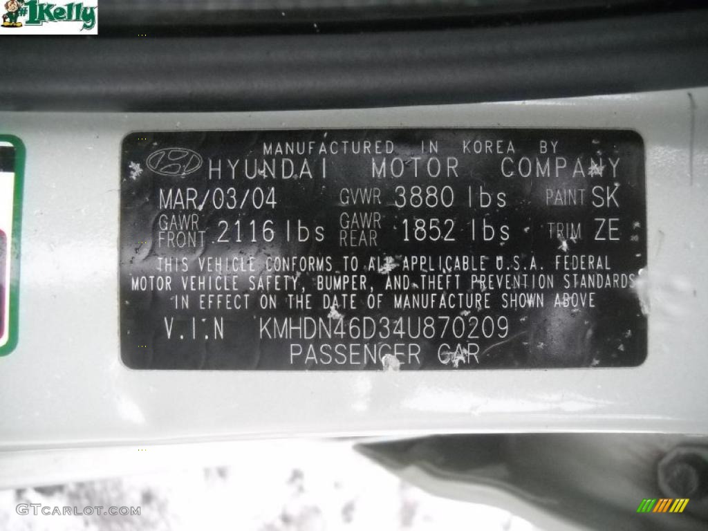 2004 Elantra GLS Sedan - Sea Shell Green / Beige photo #11