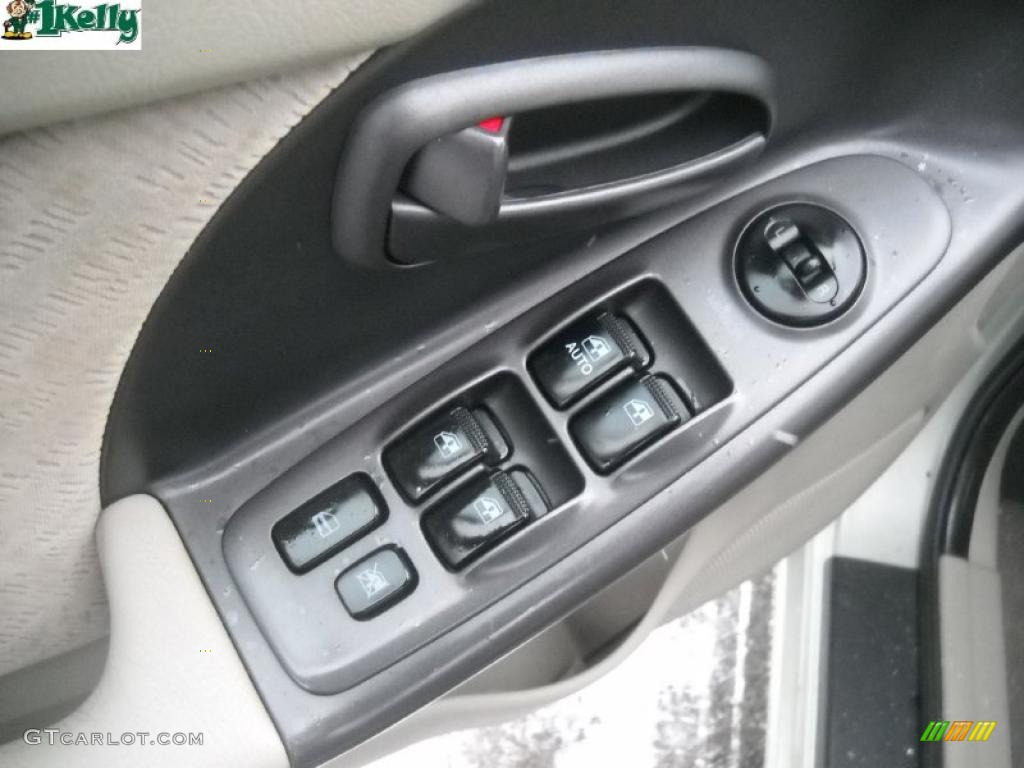 2004 Elantra GLS Sedan - Sea Shell Green / Beige photo #16